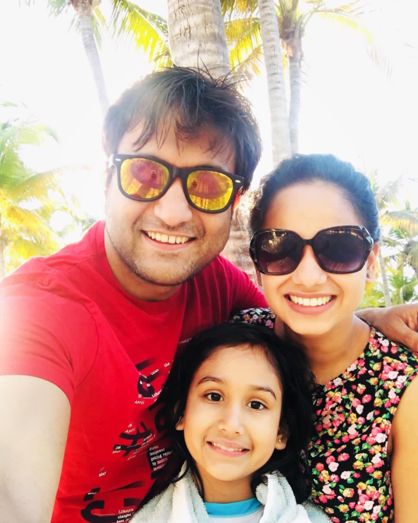 Lalit Shokeen with his wife and Daughter